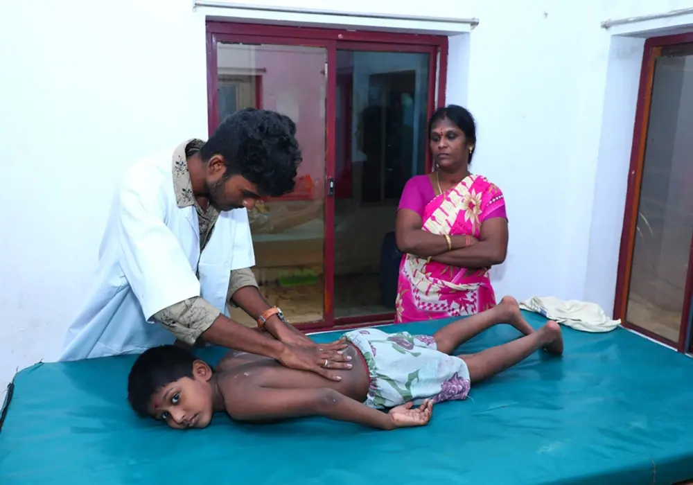 Gallery - Spinal Injury Ttreatment in Tamilnadu,hospital for spinal injury treatment in tamilnadu