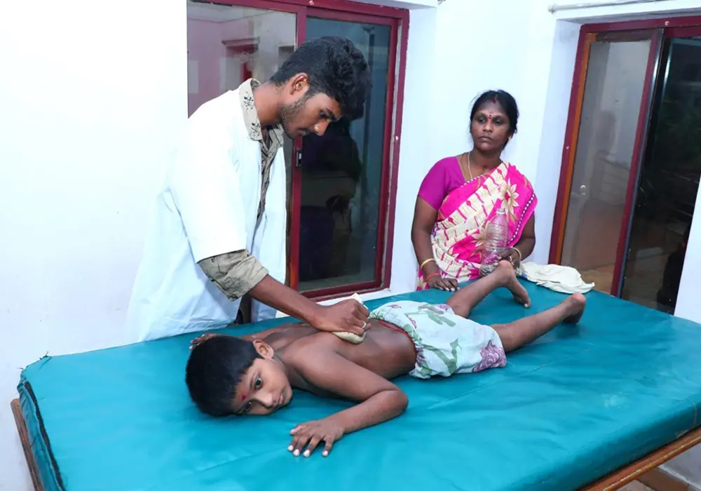 Gallery - Spinal Injury Ttreatment in Tamilnadu,hospital for spinal injury treatment in tamilnadu