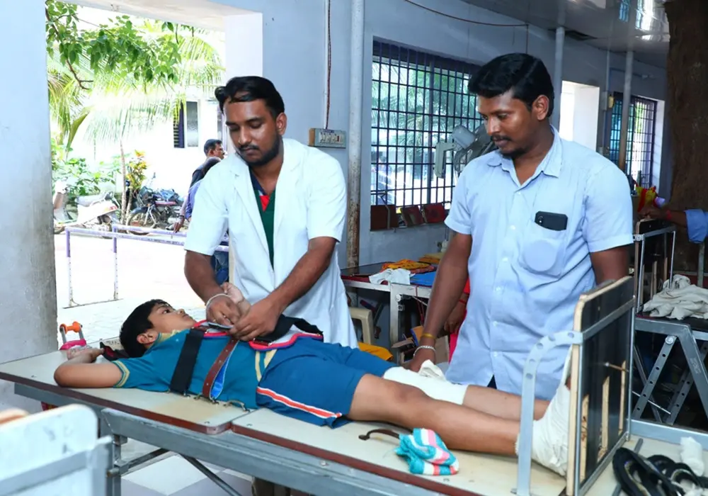Gallery - Spinal Injury Ttreatment in Tamilnadu,hospital for spinal injury treatment in tamilnadu